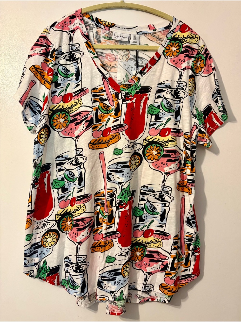 Nicole Miller White Short-Sleeve V-Neck Tee with Colorful Cocktail Print